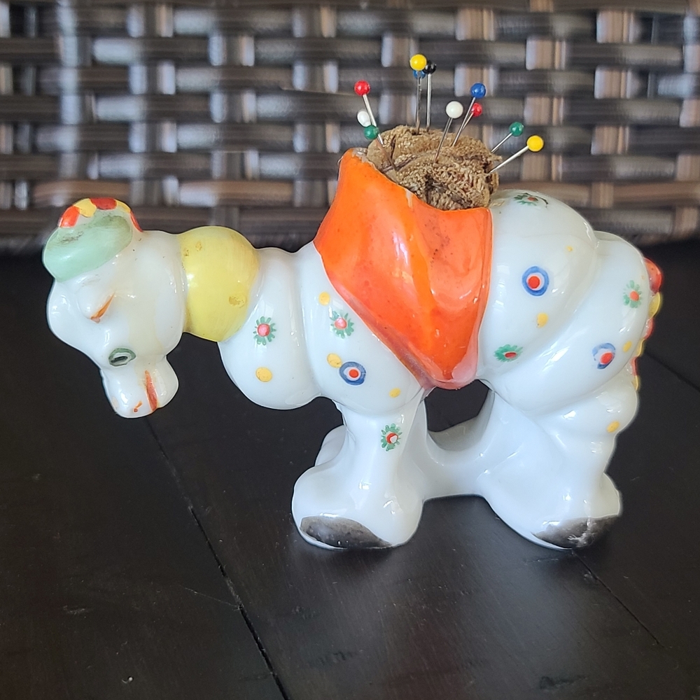Vintage Colorful Ceramic Camel Pin Cushion Made In Japan